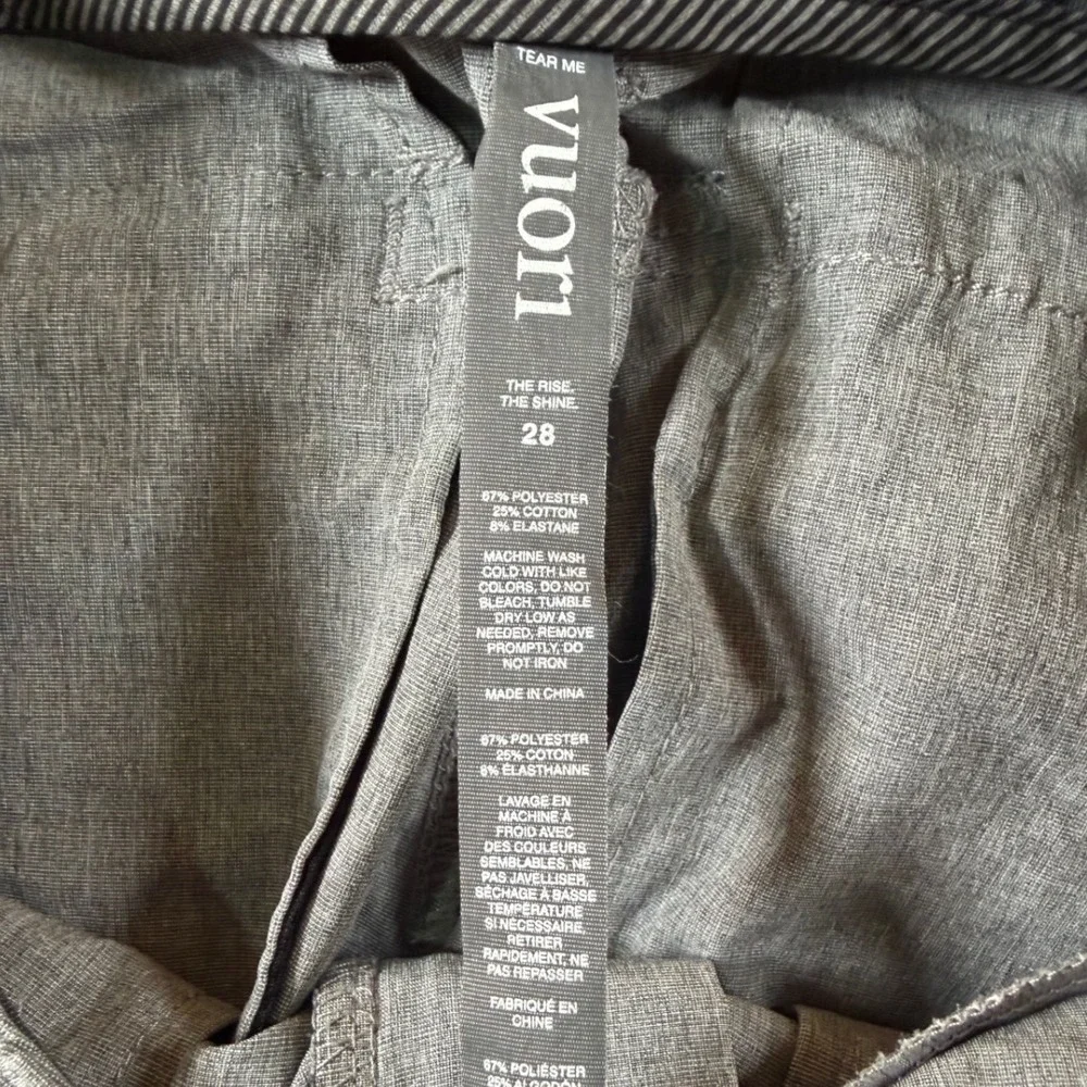 Vuori Aim Shorts Mens 28 Grey Excellent Stretch Performance Activewear